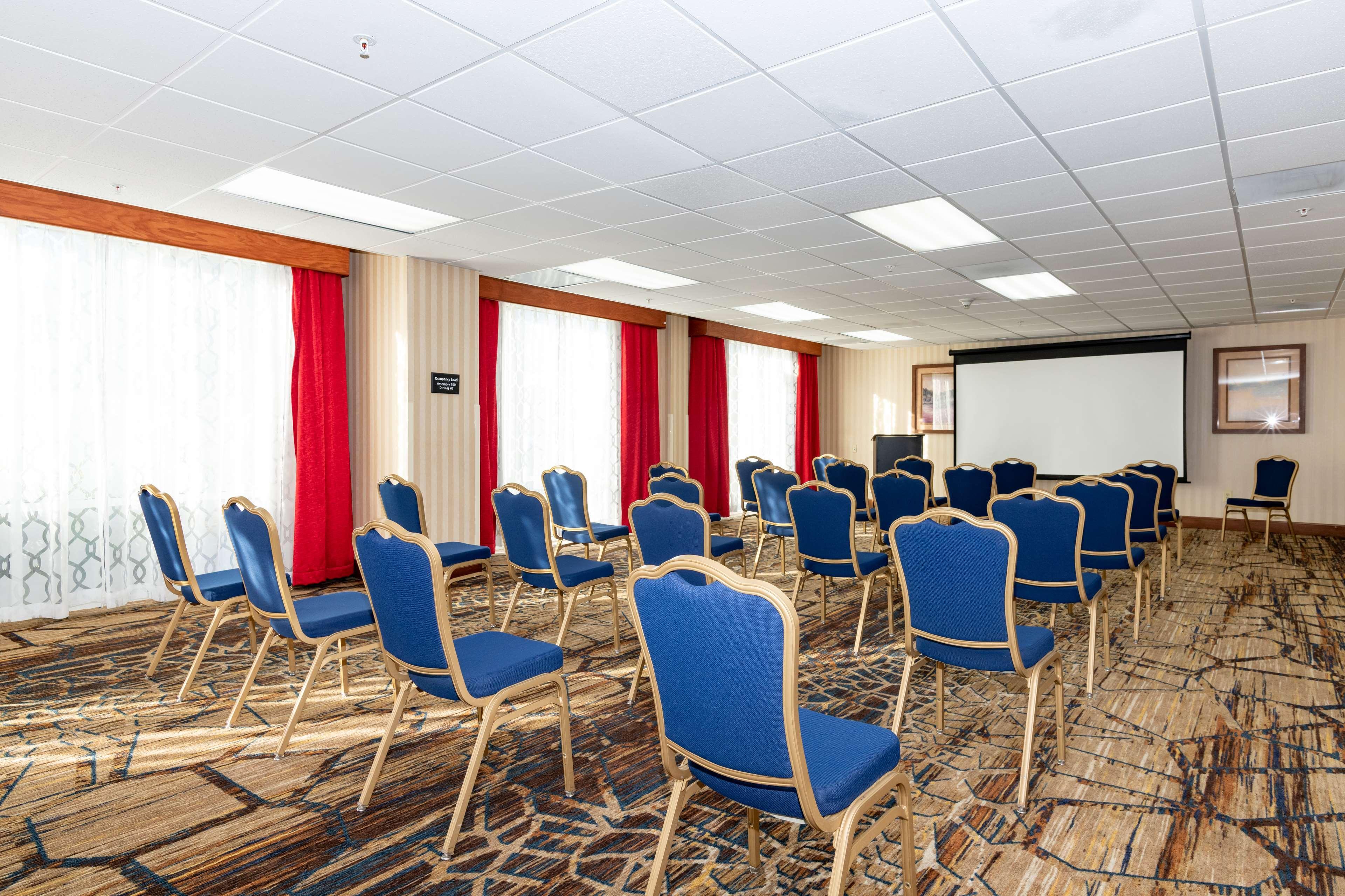 Hampton Inn & Suites Pittsburg Luaran gambar